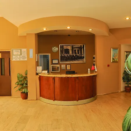 Marbas Select , Adult Only 14 3* איסמלר