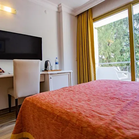 Marbas Select , Adult Only 14 3*