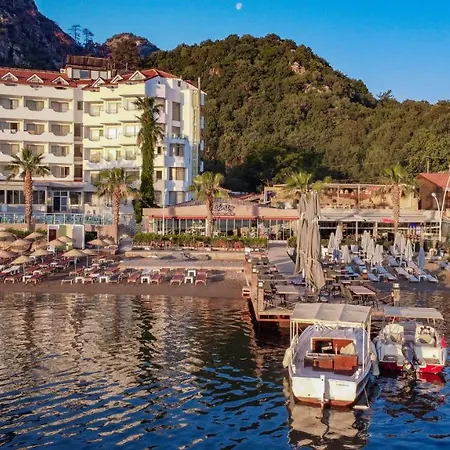 Hotel Marbas İçmeler