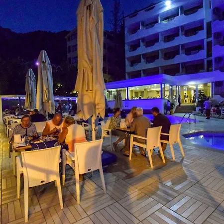Marbas Select , Adult Only 14 Szálloda 3*
