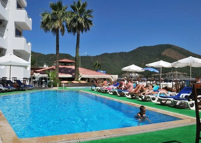 Marbas Select , Adult Only 14 3* 이츠멜레르